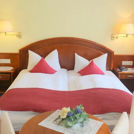 Am Heideloffplatz Hotel 3*
